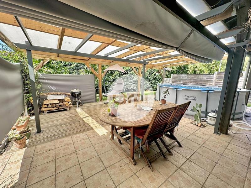 Maison - 120 m² - 5 pièces