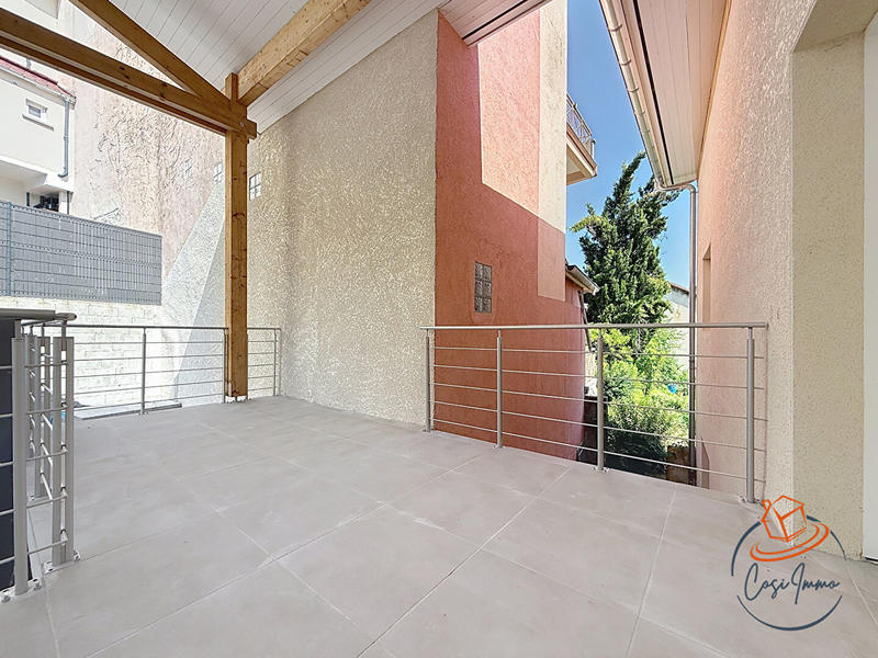 Appartement - 140 m² - 4 pièces