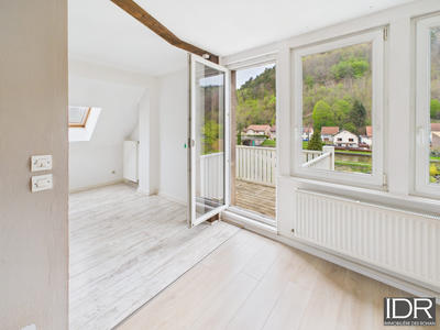 Duplex - 75 m² - 5 pièces