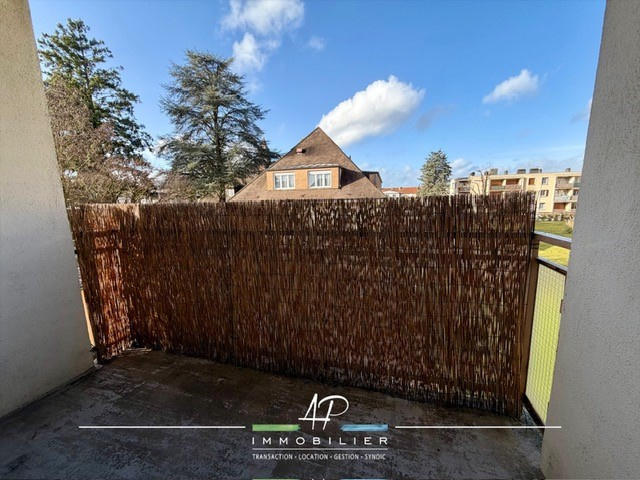 Appartement - 64 m² - 3 pièces