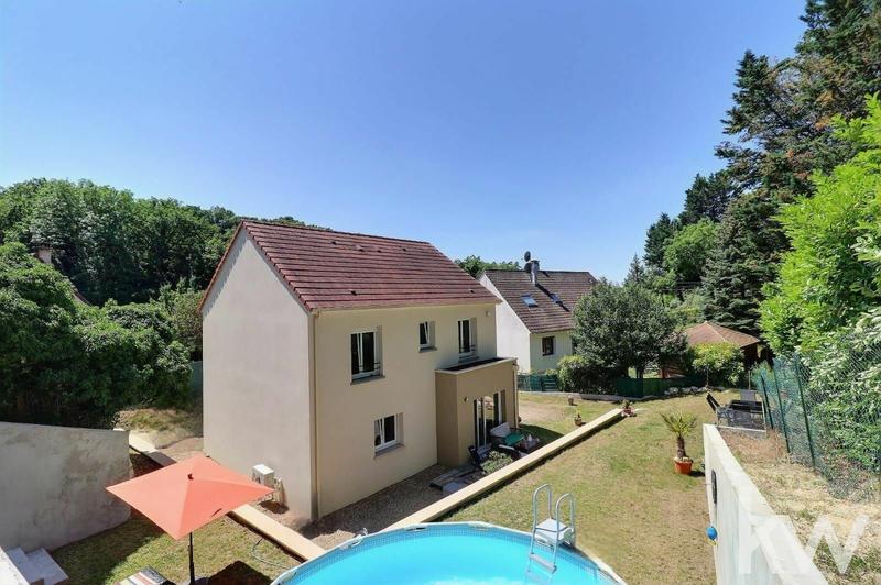 Maison - 131 m² - 6 pièces