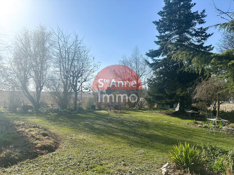 Maison - 195 m² - 11 pièces