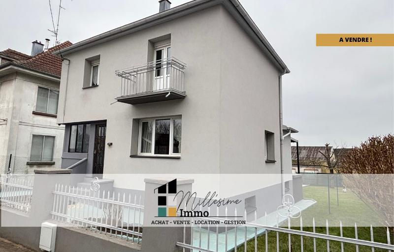 Maison - 95 m² - 5 pièces