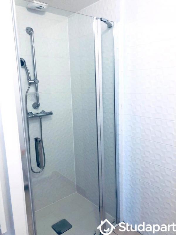 Chambre - 13 m² - 1 pièce