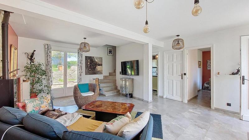 Maison - 85 m² - 4 pièces