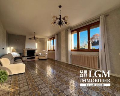 Maison - 95 m² - 4 pièces