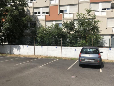 Parking - 10 m²