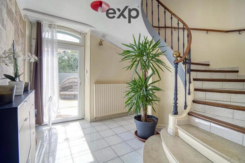 Hôtel particulier - 400 m² - 15 pièces