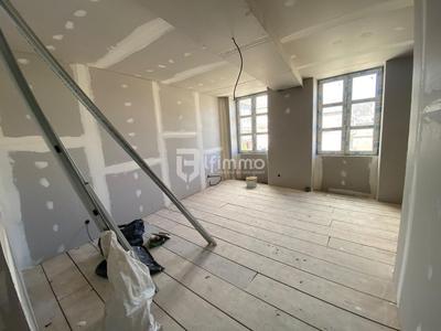 Immeuble - 290 m² - 12 pièces