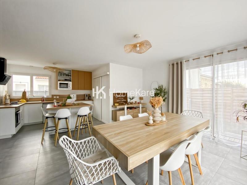 Maison - 105 m² - 4 pièces