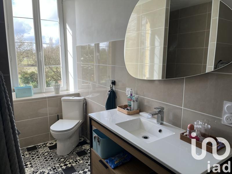 Maison - 320 m² - 8 pièces