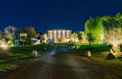 Manoir - 940 m² - 23 pièces