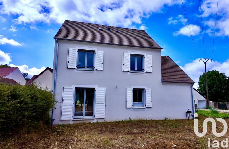 Maison - 105 m² - 5 pièces