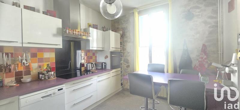 Maison de village - 250 m² - 8 pièces