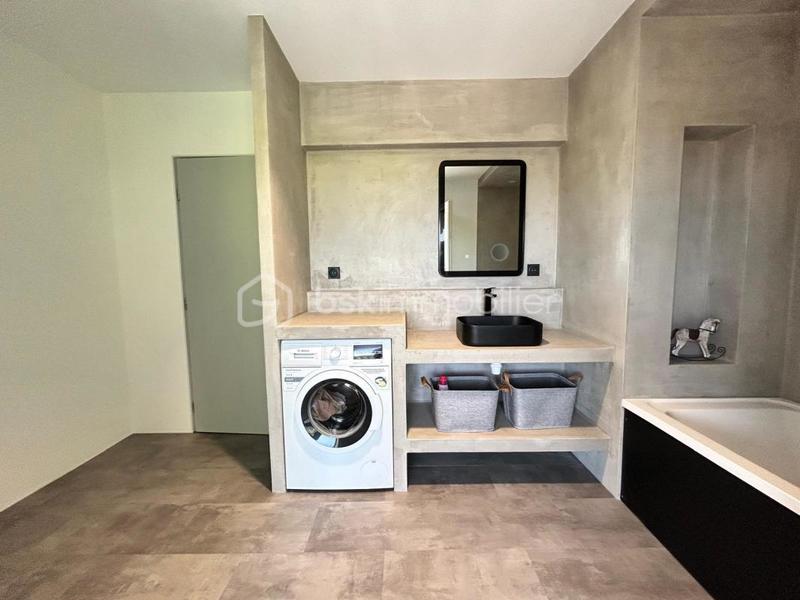 Maison - 164 m² - 6 pièces