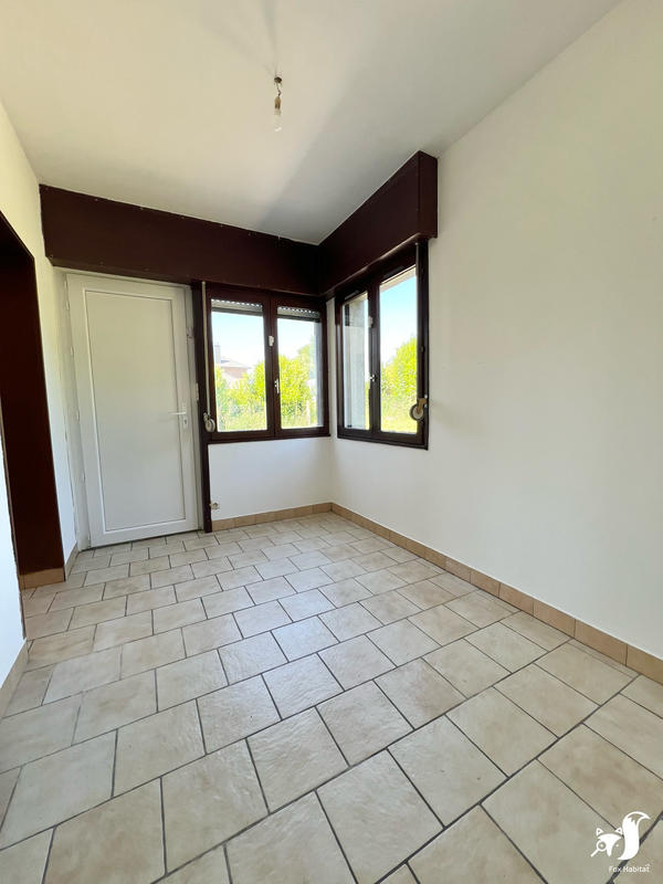 Maison - 102 m² - 5 pièces
