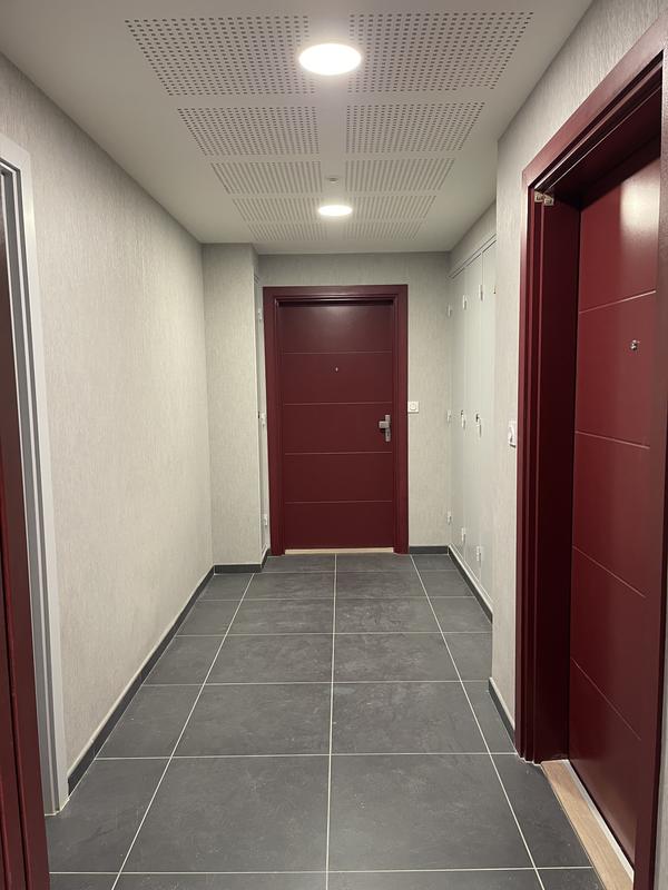 Appartement - 82 m² - 4 pièces