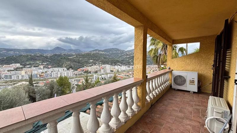 Maison - 155 m² - 5 pièces