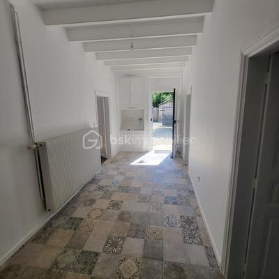 Maison en pierre - 175 m² - 6 pièces