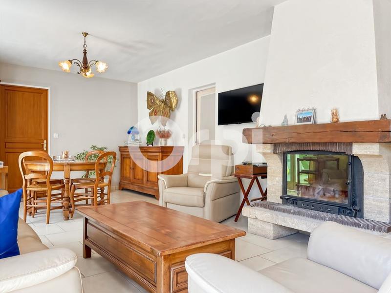 Propriété - 308 m² - 9 pièces