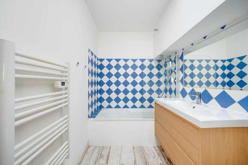 Maison - 190 m² - 8 pièces