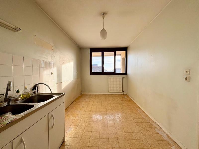 Appartement - 86 m² - 4 pièces