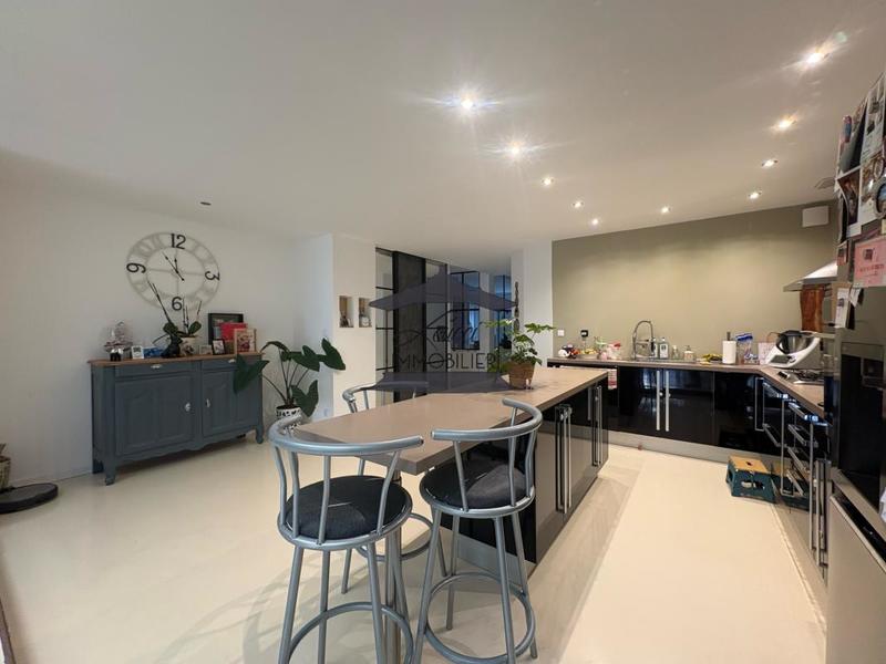 Maison - 170 m² - 6 pièces