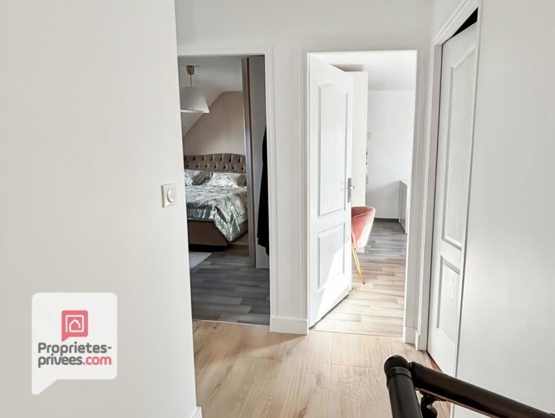 Maison - 123 m² - 8 pièces