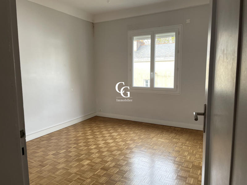 Appartement - 106 m² - 4 pièces