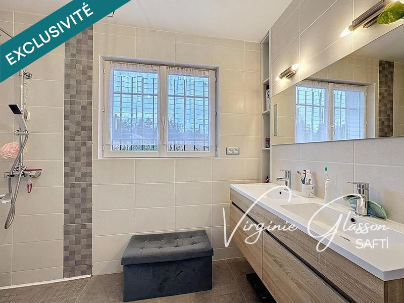 Maison - 110 m² - 4 pièces