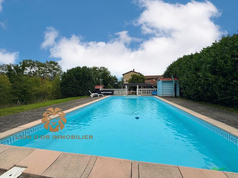 Maison - 163 m² - 6 pièces