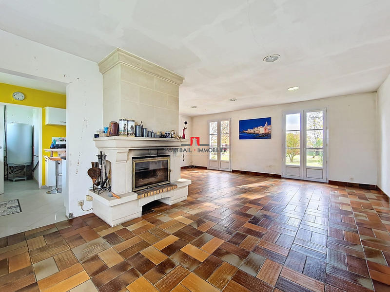 Maison traditionnelle - 96 m² - 4 pièces