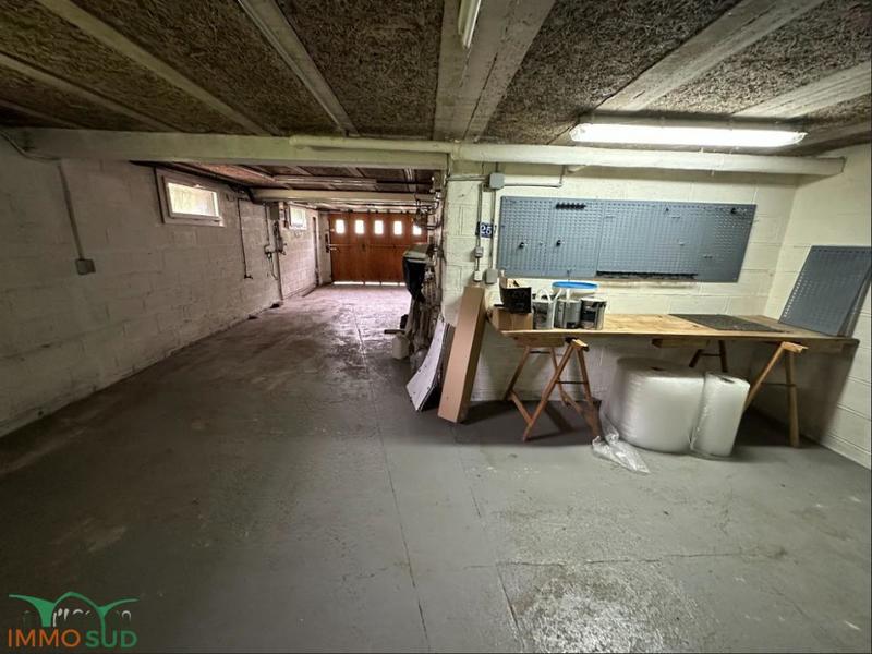 Pavillon - 127 m² - 8 pièces