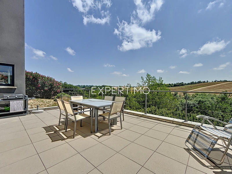 Villa - 153 m² - 5 pièces