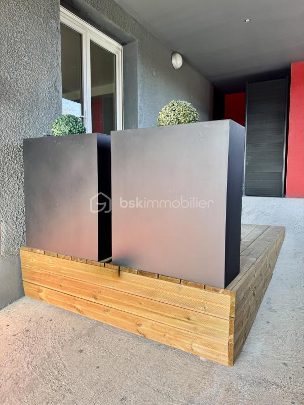 Appartement - 90 m² - 4 pièces