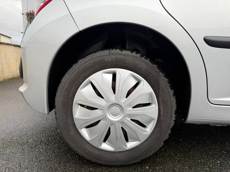 Peugeot 207 1.4 i 75 Ch Garantie 6 Mois / Reprise Possible