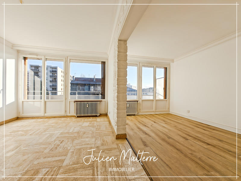 Appartement - 86 m² - 4 pièces