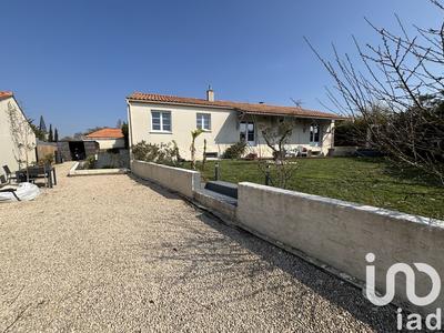 Maison - 249 m² - 8 pièces