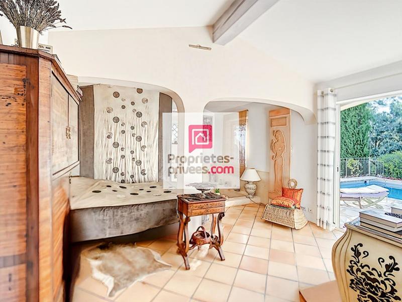 Maison - 140 m² - 5 pièces