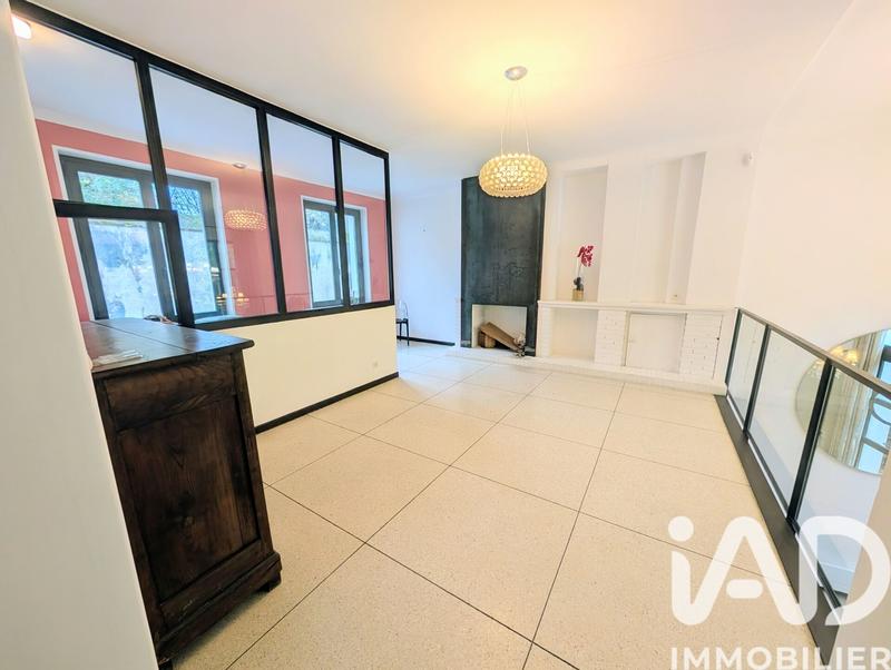 Maison - 182 m² - 6 pièces