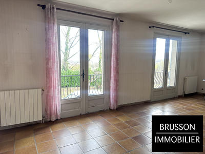 Maison traditionnelle - 102 m² - 4 pièces