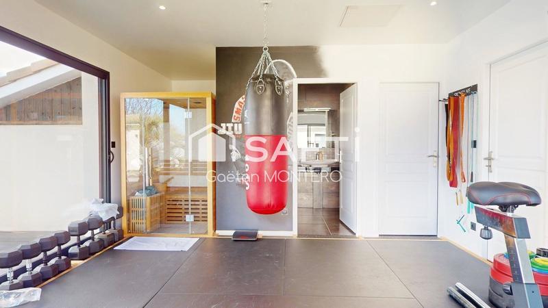 Maison - 174 m² - 5 pièces