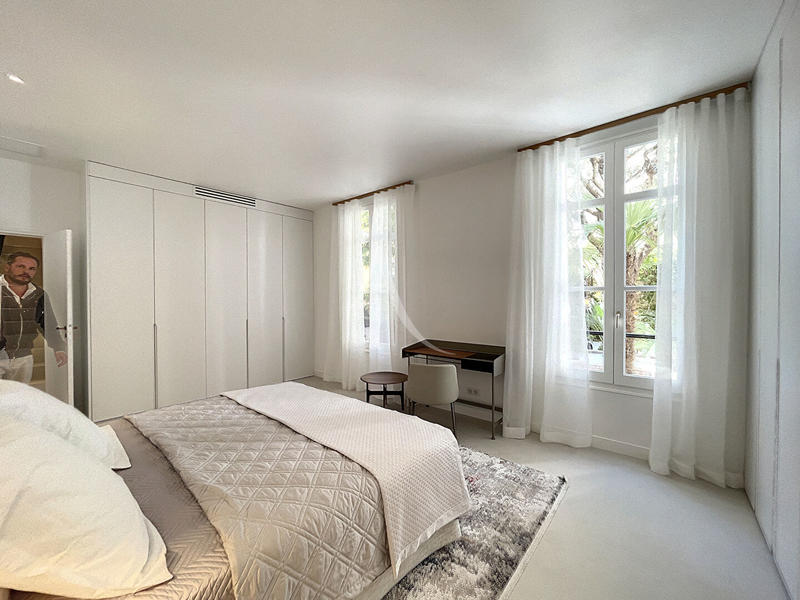 Appartement - 131 m² - 4 pièces