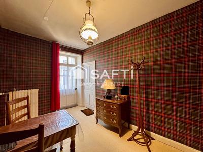 Maison - 127 m² - 5 pièces