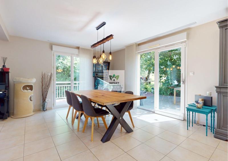 Maison - 160 m² - 6 pièces