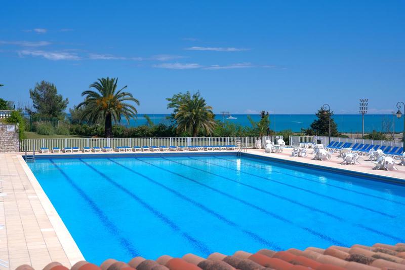 Appartement - 100 m² - 4 pièces