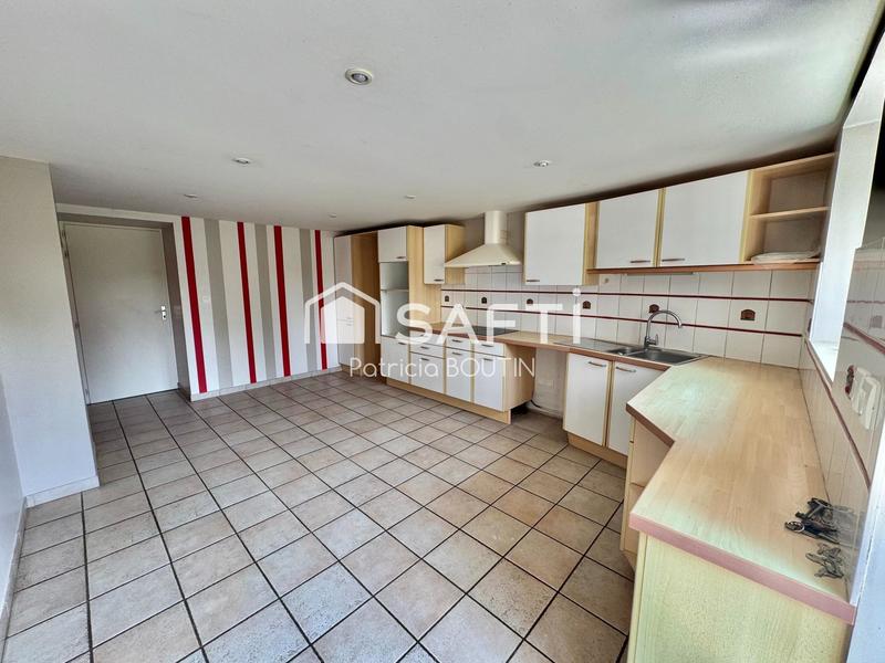 Maison - 205 m² - 8 pièces