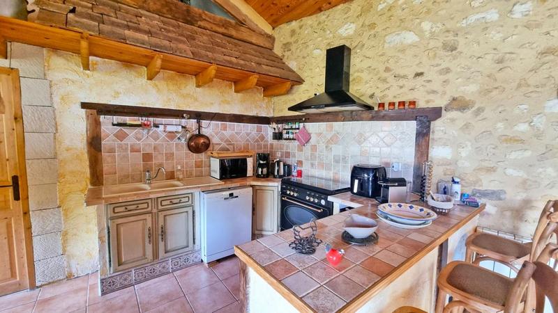 Maison - 112 m² - 5 pièces