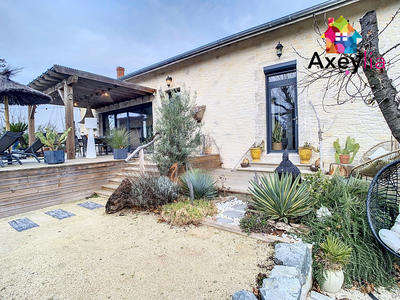 Propriété - 272 m² - 9 pièces