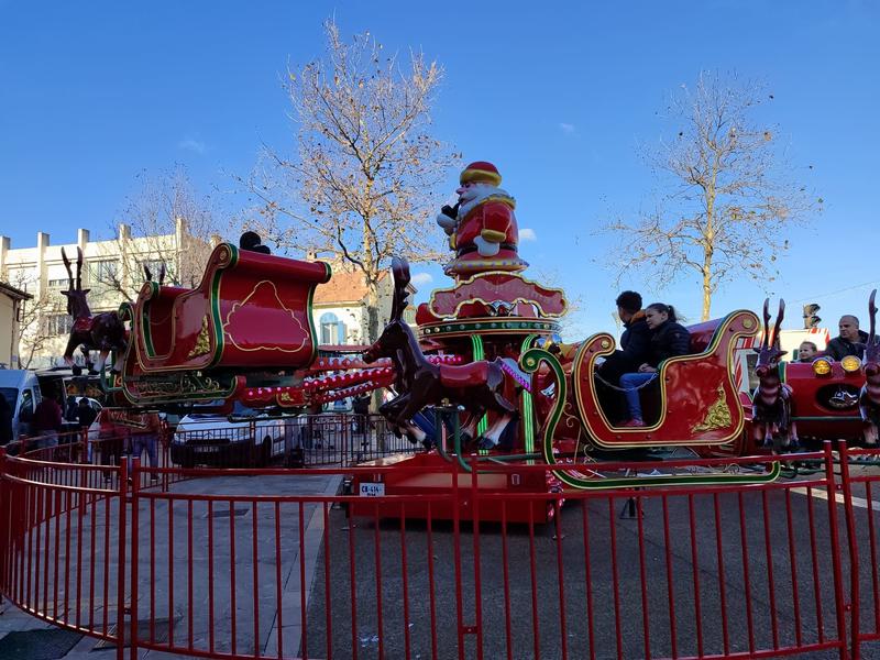 Les manèges, parades et jeux de Noël